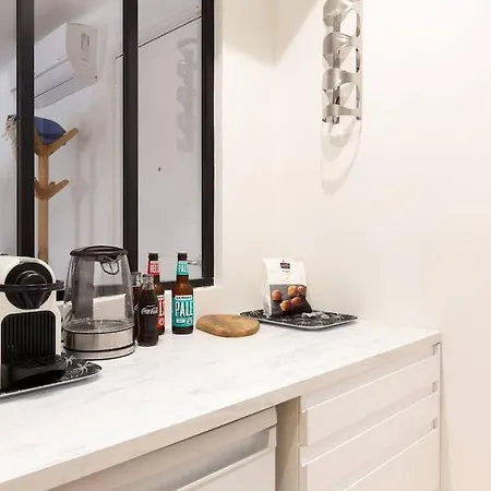 Apartment Nouveau Grand 2 Pieces Secteur Palais Croisette Rue Hoche *